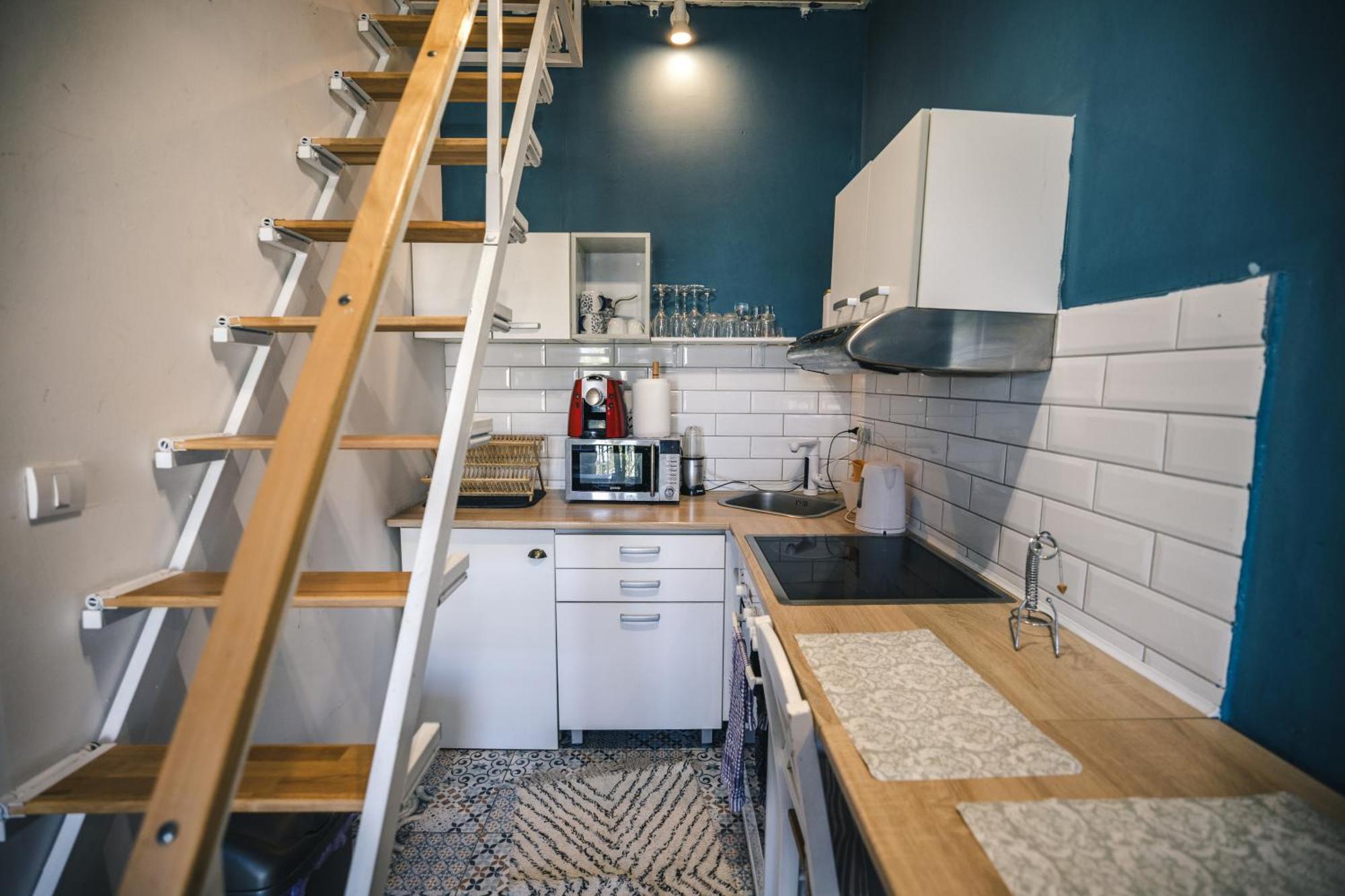 Spa Apartment Yin - Hot Tub, Sauna, Spa 노비사드 외부 사진